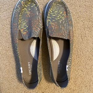 Like New Sperry Slip On Shoes